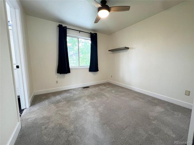 5019 S Espana Way, Centennial, CO 80015