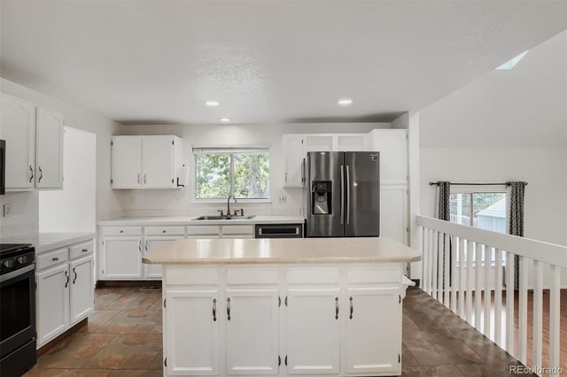 5019 S Espana Way, Centennial, CO 80015