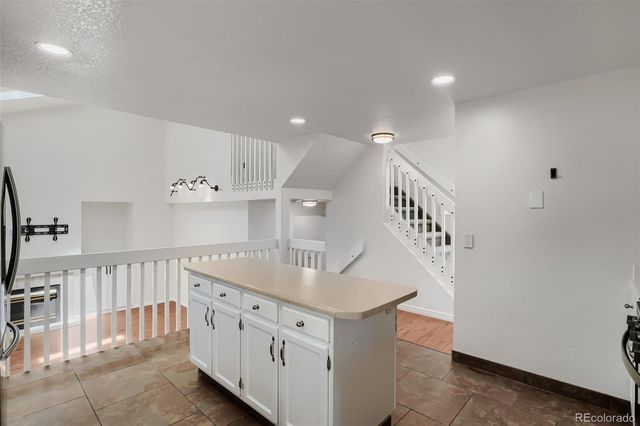 5019 S Espana Way, Centennial, CO 80015