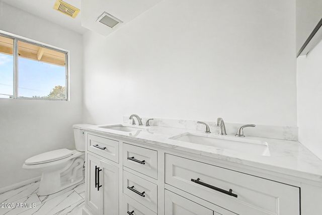343 E BROADMOR Drive, Tempe, AZ 85282
