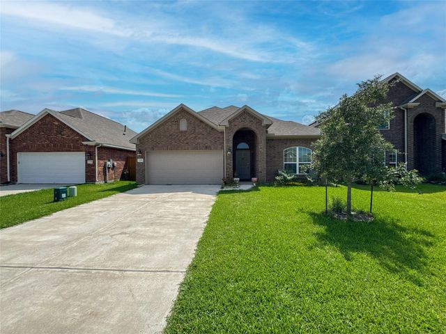 13301 Suntail Court, Texas City, TX 77568