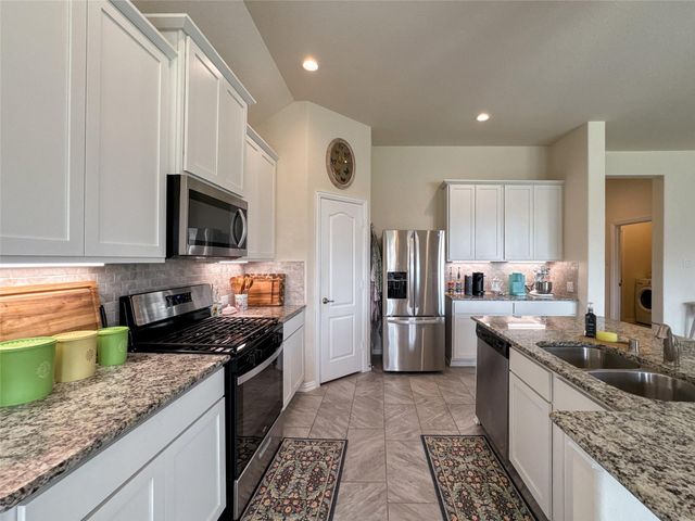 13301 Suntail Court, Texas City, TX 77568