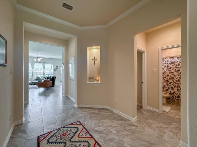 13301 Suntail Court, Texas City, TX 77568