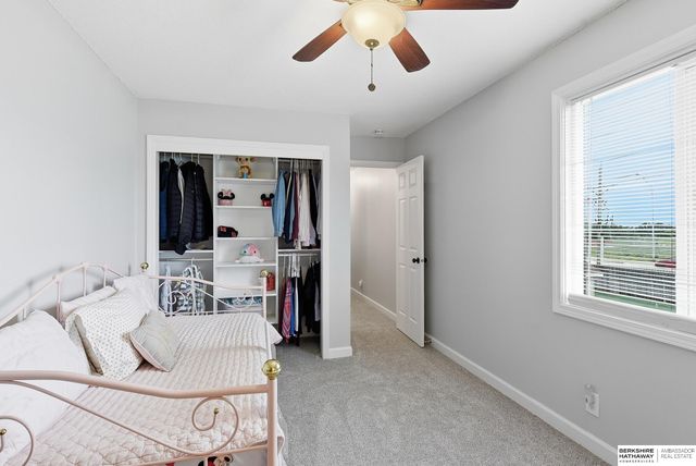 11752 Raleigh Drive, Omaha, NE 68164