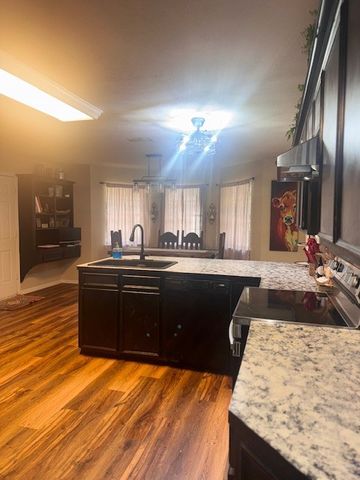 226 Colonial Circle, Athens, TX 75751