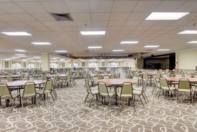 1049 Lincoln C, Boca Raton, FL 33434