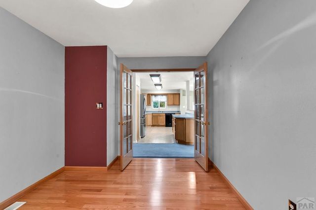 24860 Terry Ct, Pueblo, CO 81006