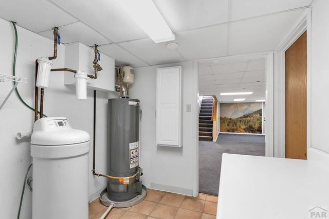 24860 Terry Ct, Pueblo, CO 81006