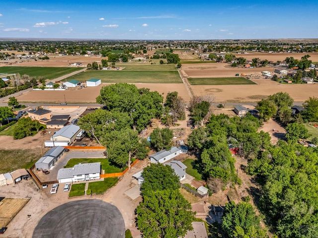 24860 Terry Ct, Pueblo, CO 81006
