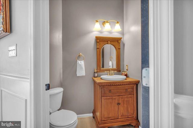 29 DOWNS ST, Clayton, NJ 08312