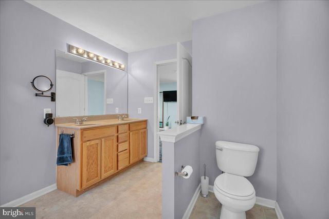 29 DOWNS ST, Clayton, NJ 08312