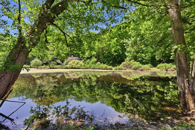 23 Pound Ridge Road, Pound Ridge, NY 10576