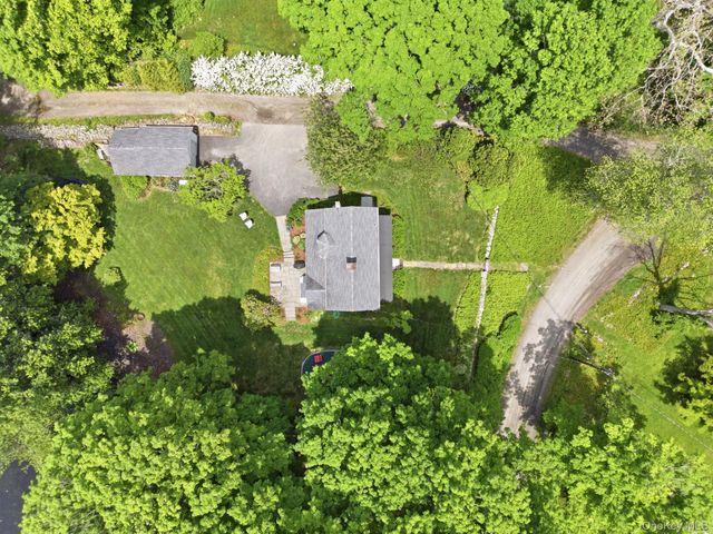 23 Pound Ridge Road, Pound Ridge, NY 10576