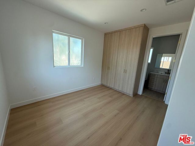 16036 Acre Street, North Hills (los Angeles), CA 91343