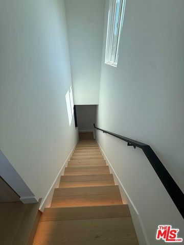 16036 Acre Street, North Hills (los Angeles), CA 91343