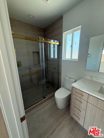 16036 Acre Street, North Hills (los Angeles), CA 91343