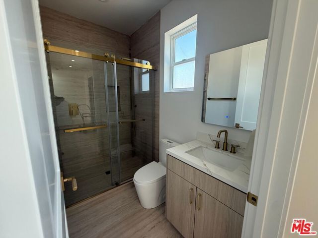 16036 Acre Street, North Hills (los Angeles), CA 91343