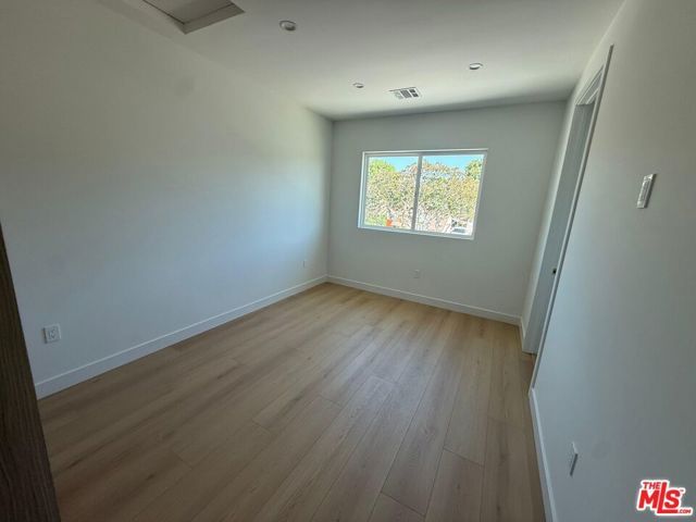 16036 Acre Street, North Hills (los Angeles), CA 91343