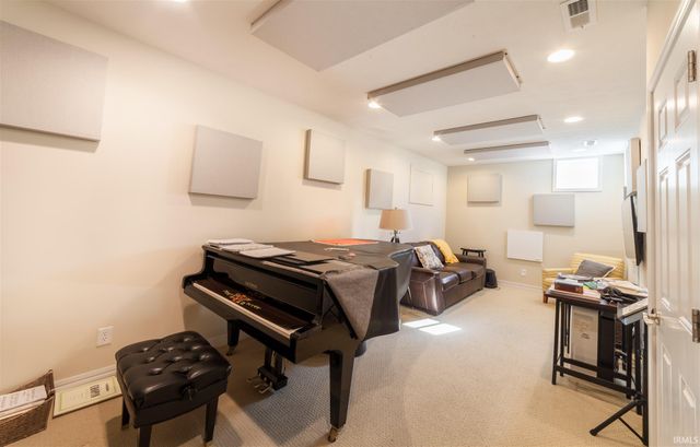 1630 S Ira Street, Bloomington, IN 47401