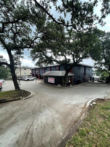 516 South Park DR 201, Austin, TX 78704