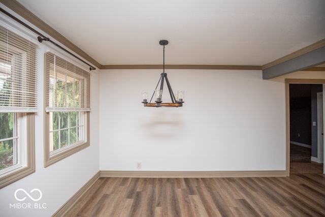 3015 Lucas Way, Columbus, IN 47203