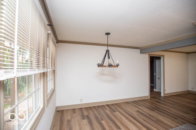 3015 Lucas Way, Columbus, IN 47203