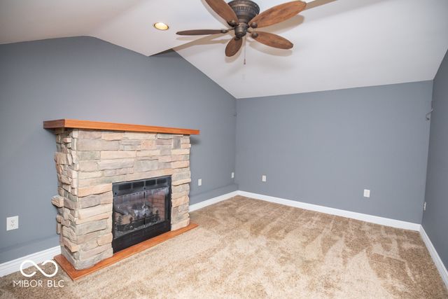 3015 Lucas Way, Columbus, IN 47203