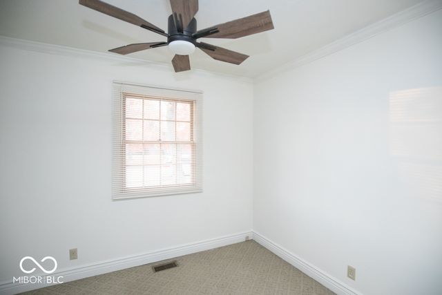 3015 Lucas Way, Columbus, IN 47203