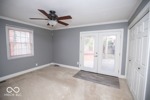 3015 Lucas Way, Columbus, IN 47203