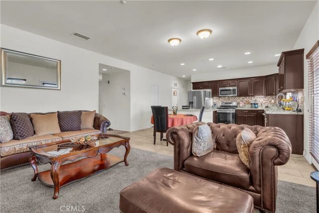16341 Freesia, Fontana, CA 92336