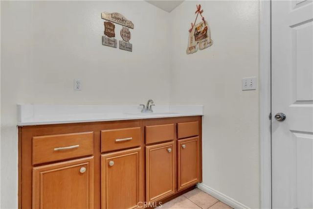 16341 Freesia, Fontana, CA 92336