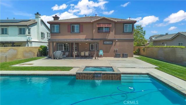 16341 Freesia, Fontana, CA 92336