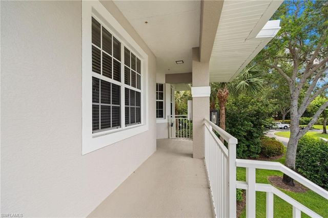 2345 Carrington CT 204, Naples, FL 34109