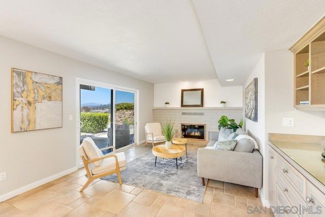 942 Santa Hidalga, Solana Beach, CA 92075