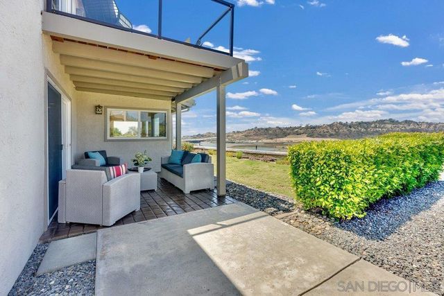 942 Santa Hidalga, Solana Beach, CA 92075