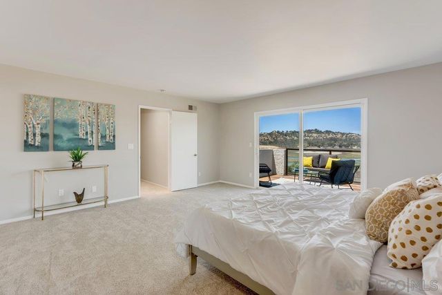 942 Santa Hidalga, Solana Beach, CA 92075