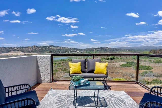942 Santa Hidalga, Solana Beach, CA 92075