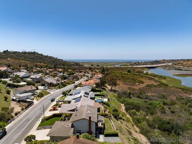 942 Santa Hidalga, Solana Beach, CA 92075