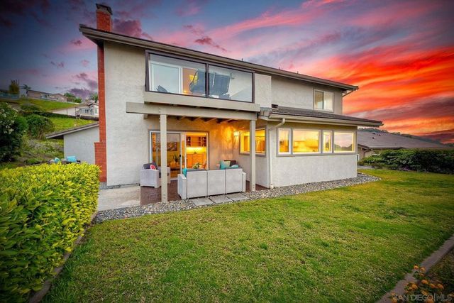 942 Santa Hidalga, Solana Beach, CA 92075