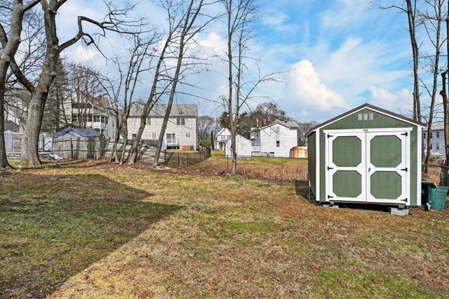 28 Ekman St 3, Worcester, MA 01607
