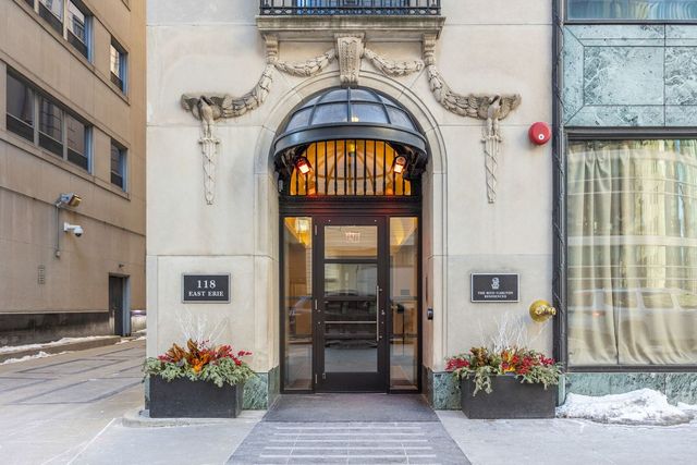 118 E Erie Street 18A, Chicago, IL 60611