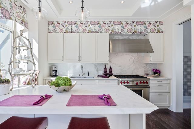 118 E Erie Street 18A, Chicago, IL 60611