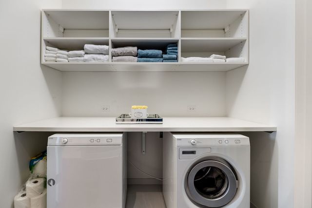 118 E Erie Street 18A, Chicago, IL 60611