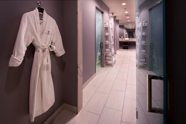 118 E Erie Street 18A, Chicago, IL 60611