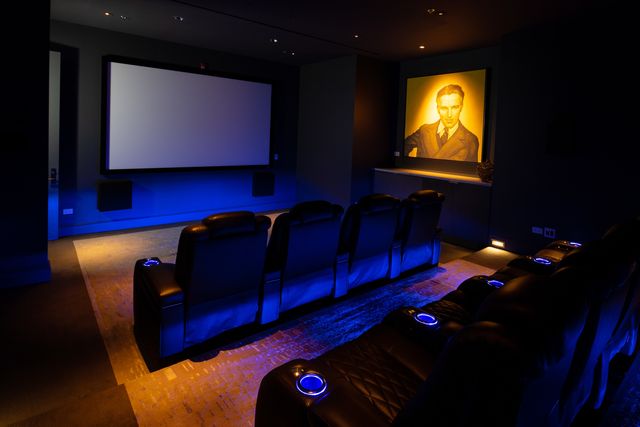 118 E Erie Street 18A, Chicago, IL 60611