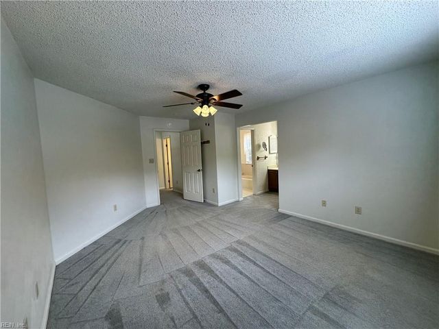 912 Bellgate CT, Newport News, VA 23602