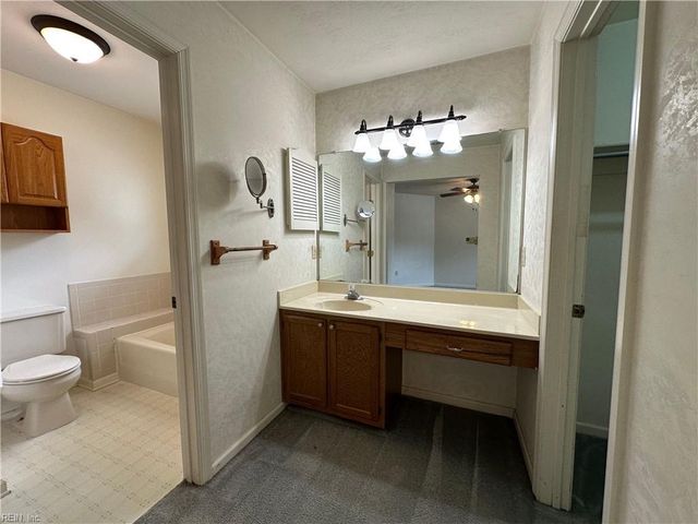912 Bellgate CT, Newport News, VA 23602