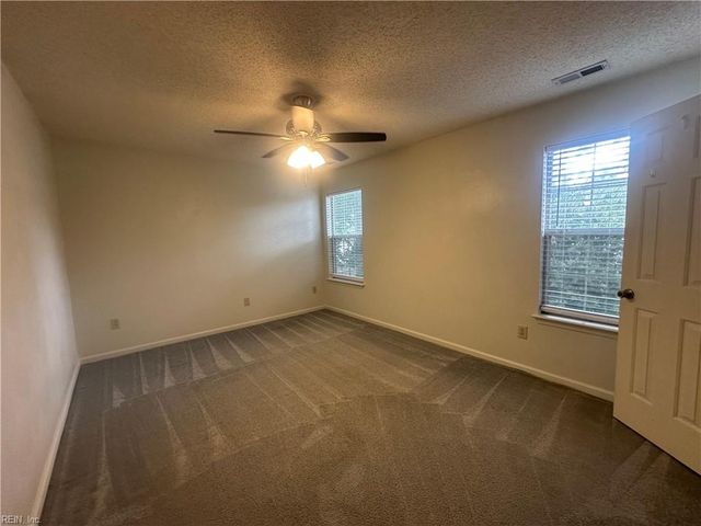 912 Bellgate CT, Newport News, VA 23602