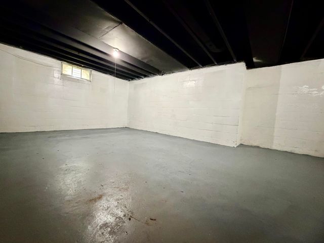 1782 Wood Street, Muskegon, MI 49442