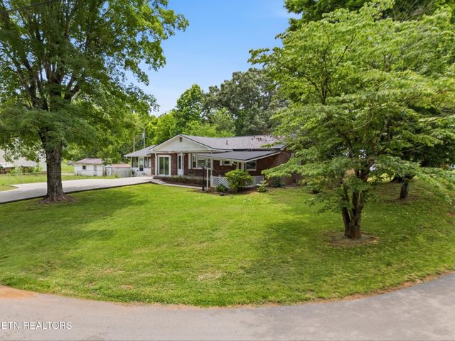 513 Smokey Drive, Loudon, TN 37774